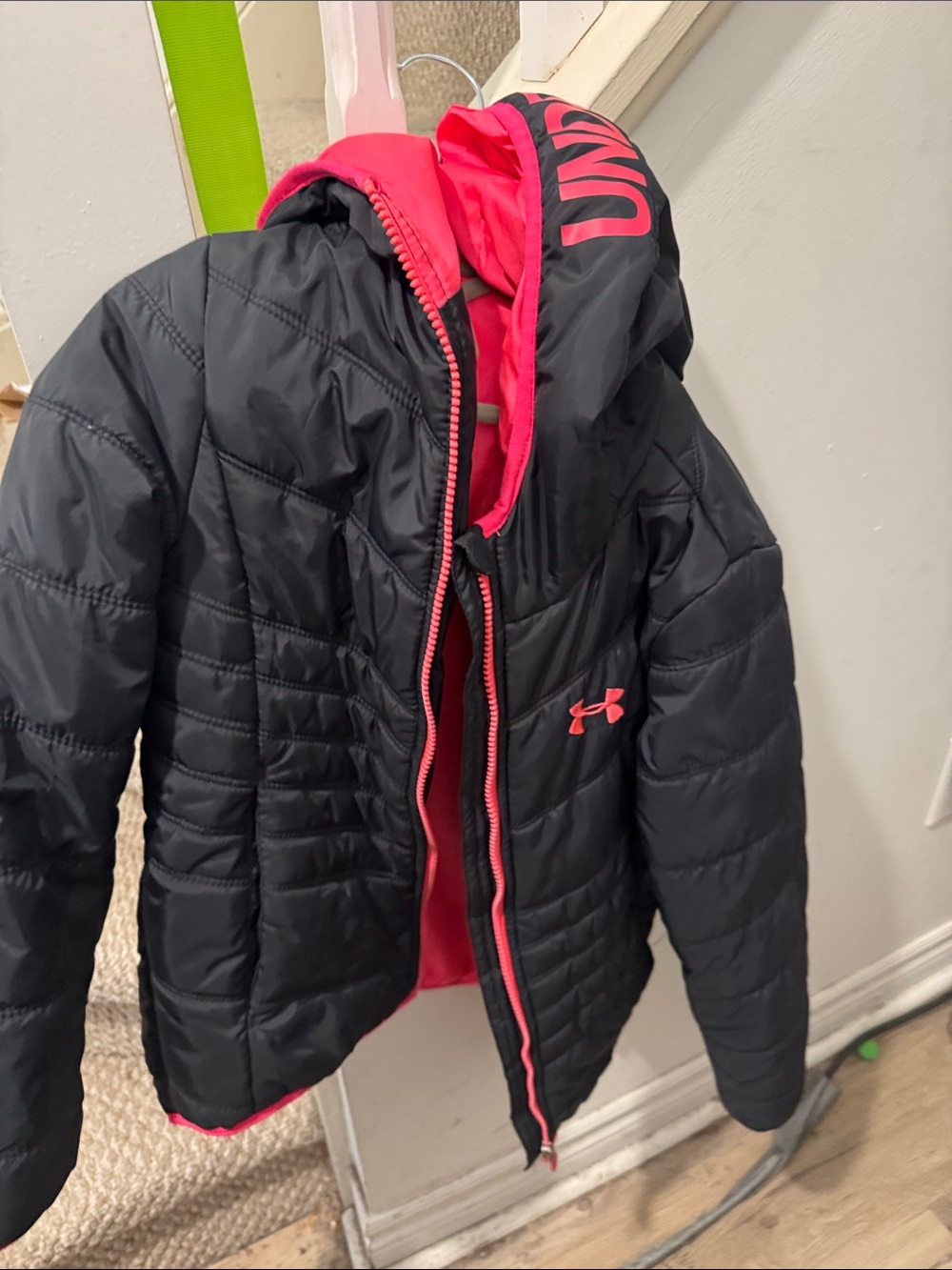 Under armour sz:S LIKE NEW UA Prime Girls fall Jacket